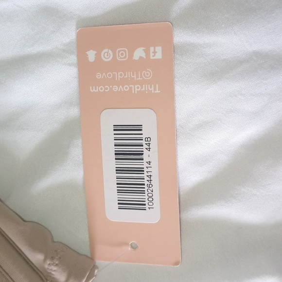 Perfect Coverage Bra Size 44B (NWT) - Picture 4 of 6